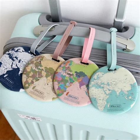 Travel The World Net Map Themed Luggage Tags - Travel The World Net