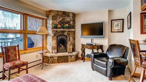 Lion Square Lodge from $305. Vail Hotel Deals & Reviews - KAYAK