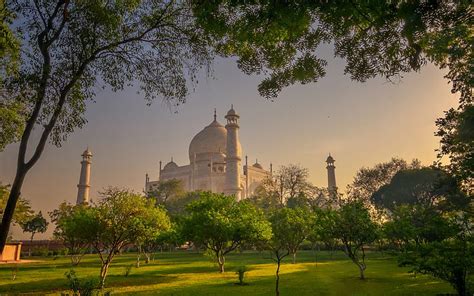 Taj Mahal Agra Mausoleum Evening Sunset Landmark Uttar Pradesh