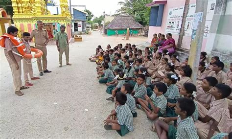 Awareness about fire incident in government school அரச பளளயல த