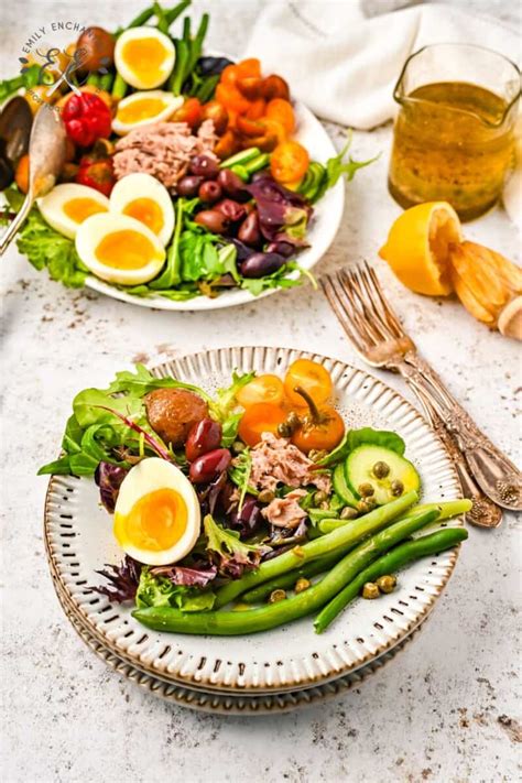 Vibrant & Flavorful Tuna Nicoise Salad