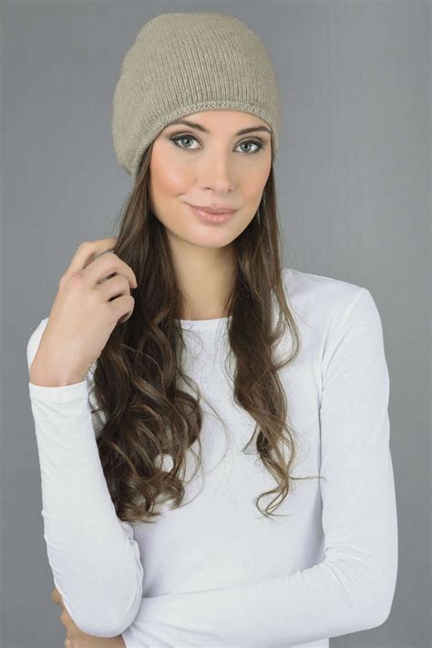 Pure Cashmere Plain Knitted Beanie Hat In Camel Brown Italy In