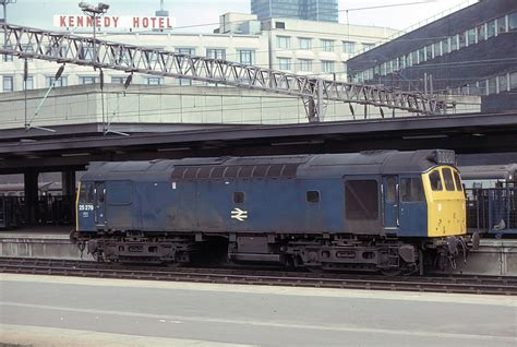 British Rail Class 25 London Uk I Believe This Is At Eus Flickr