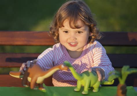 Estudo Defende Crian As Que Amam Dinossauros S O Mais Inteligentes