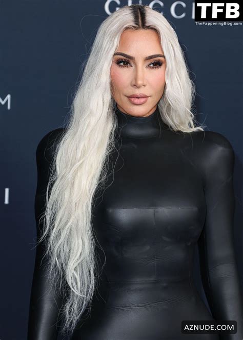 Kim Kardashian Sexy Seen Flaunting Her Hot Curves Wearing A Leather Dress At The Annual LACMA