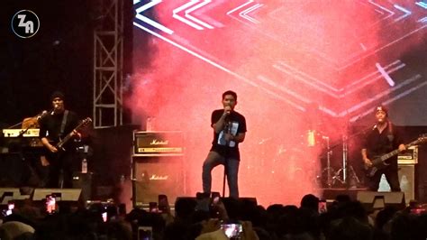 ANDRA AND THE BACKBONE Lagi Dan Lagi At Djakarta Festival 2022