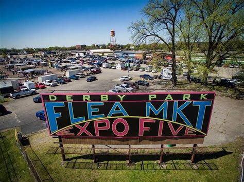 Everyone In Louisville Should Visit This Epic Flea Market At Least Once