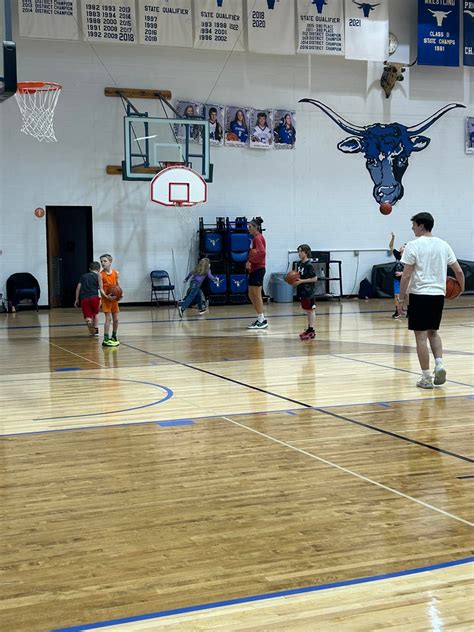 Route Guide and Daily Schedule for the Hyannis Area Trolley 4