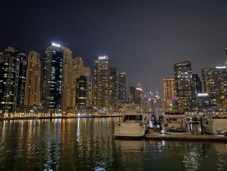 Kostenlose Hintergrundbilder Dubai Dubai Marina Nacht Tower Block