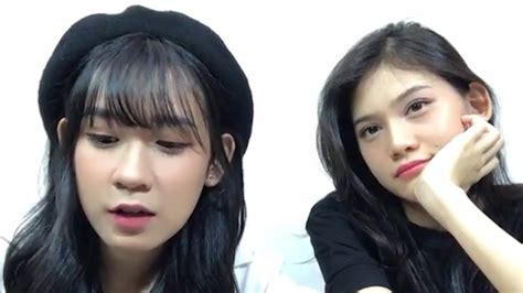 Ara And Chika Jkt48 Showroom Youtube