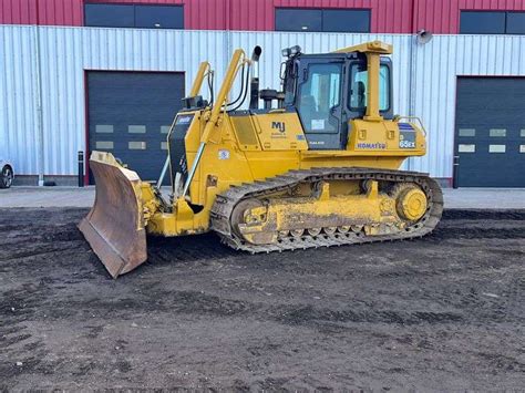 Komatsu D Crawler Dozer Res Auction Services