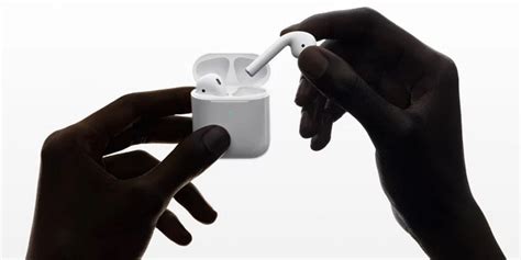 Беспроводные наушники Apple AirPods 2 (с беспроводным зарядным футляром ...