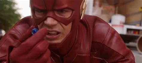 The Flash Clipe Do Pr Ximo Epis Dio Revela Homenagem S Rie Do