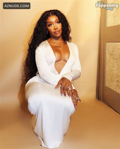 SOLANA IMANI ROWE Nude AZNude