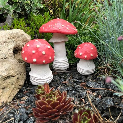 Keramik Pilze 3 Keramik Pilze Garten Kunst Skulptur Amanita Etsy De