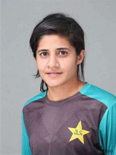 Javeria Khan Lashes Out Against Critics For Personal Attacks On Players