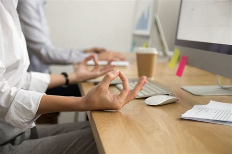 Cómo Practicar Mindfulness En La Oficina Para Mejorar El Bienestar