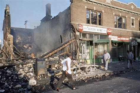 Photographs From The Detroit Riots Of 1967 Sick Chirpse