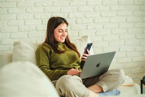 Make Money Online With 100+ Side-Hustles - Prograd