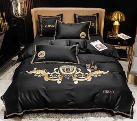 Versace Royal Black And Gold Bedding Set King Size In Bedroom