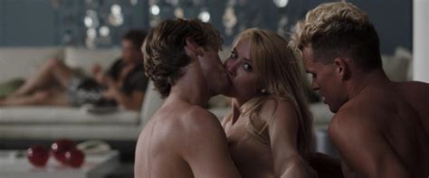 Naked Amber Heard In The Informers