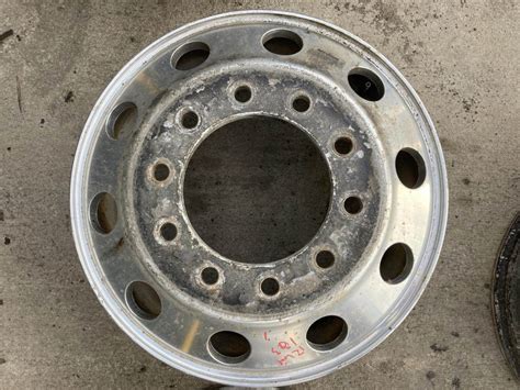 Pilot Alum Tire Rim For A Freightliner Cascadia For Sale