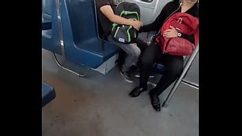 Agarrrandole La Verga En El Metro Xvideos