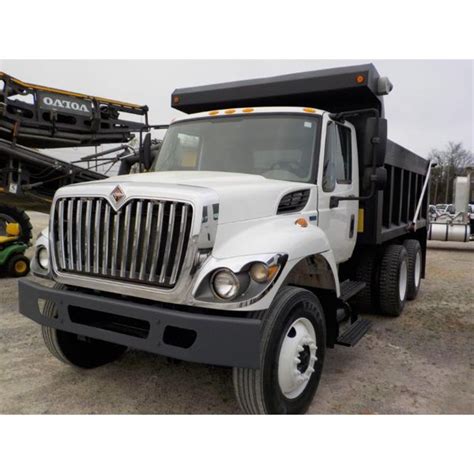 2013 INTERNATIONAL WORKSTAR 7400 Dump Truck - J.M. Wood Auction Company ...