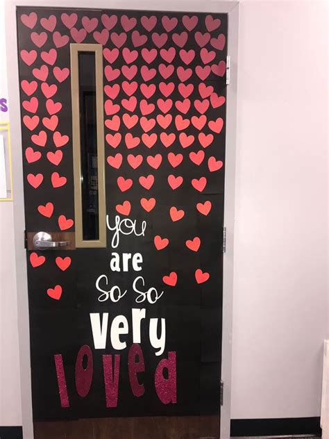 Valentine S Day Door Decoration Contest TeachersMag