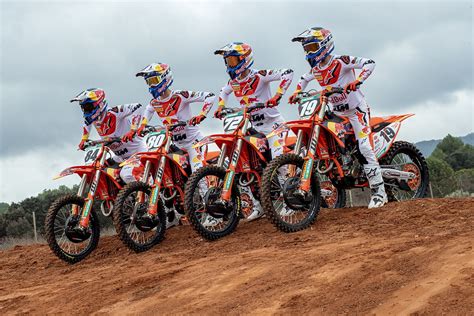 Red Bull Ktm Presenta L Ambiziosa Squadra Per Il Mondiale Motocross