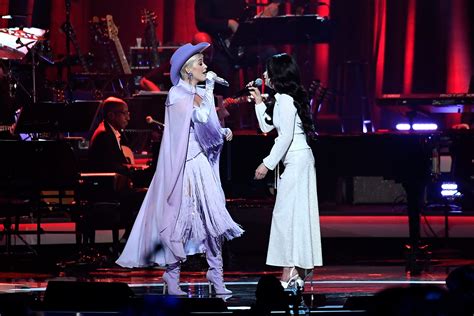 2019 MusiCares Person Of The Year Honoring Dolly Parton 演出 | Katy Perry