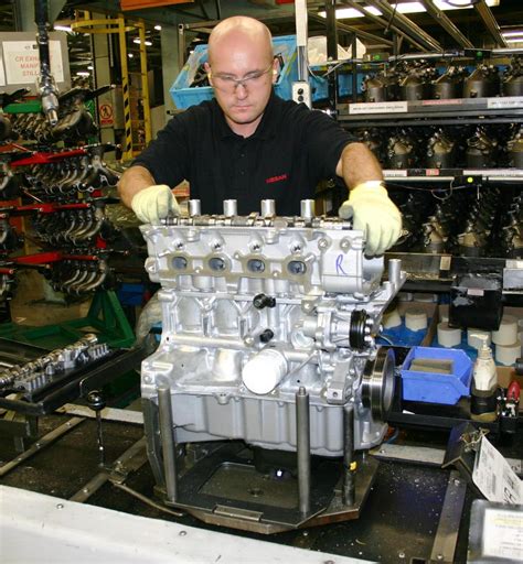 Nissan Sunderland Plant Rolls Out All New Mr Engine Autoevolution