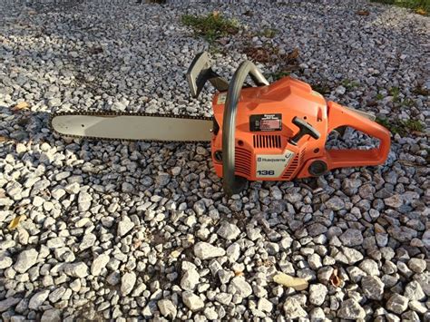 Husqvarna 136