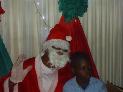 Lmao Some Very Hilarous Nigerian Fatherchristmas Photos Must See