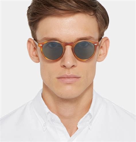 Oliver Peoples Gregory Peck Round Frame Tortoiseshell Acetate