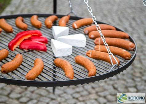 Dreibein Schwenkgrill Gartengrill Holzkohlegrill Rostgröße 70 cm