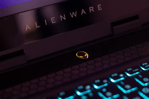 Обзор Alienware M15. Игровой ноутбук на максималках - MegaObzor