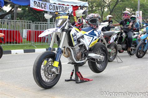 Kejohanan Supermoto Malaysia Siap Siaga Bagi Pusingan 2 Untuk 2017