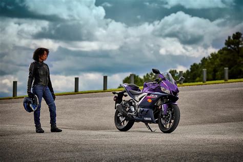 Yamaha Yzf R Cool Style