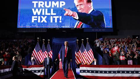 YMCA des Village People comment est on passé dun hymne gay à lhymne MAGA de Trump RTBF