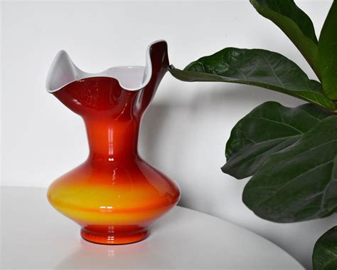 Mid Century Blown Glass Vase By Dragan Drobnjak Made In Yugoslavia In The 70s Vintage Red