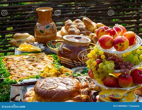 Traditional ukrainian food stock photo. Image of healthy - 27403968
