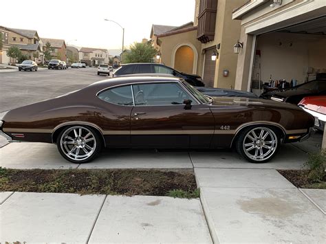 1972 Cutlass On 22s