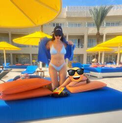 Insta Imogen Thomas In Bikini Phun Org Forum