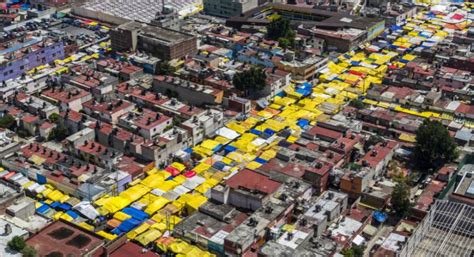 Tianguis De La San Felipe El Mercado De Pulgas Más Grande De La Cdmx