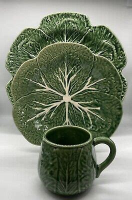 Majolica Bordallo Pinheiro Cabbage Leaf Green Luncheon Place Setting