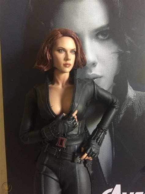 Hot Toys Marvel The Avengers 2012 Black Widow 1/6 | #1884808838