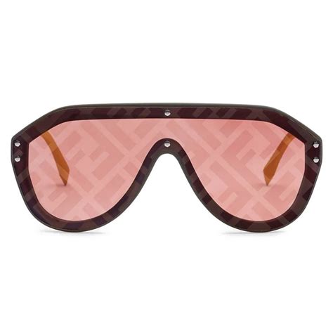 Fendi Fendi Fabulous Shield Sunglasses Pink Sunglasses Fendi Eyewear Avvenice