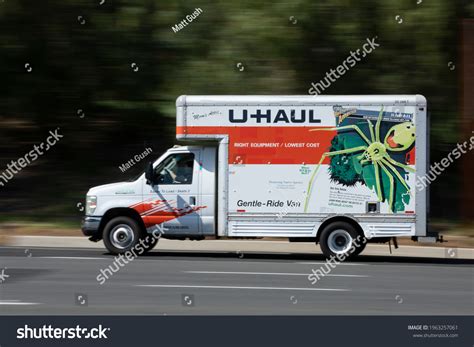 Thuê Xe Tải Uhaul 15 Foot Lựa Chọn Hoàn Hảo Cho Việc Di Chuyển Nhỏ Gọn