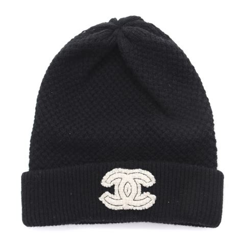 CHANEL Cashmere CC Beanie Hat Black 683262 | FASHIONPHILE